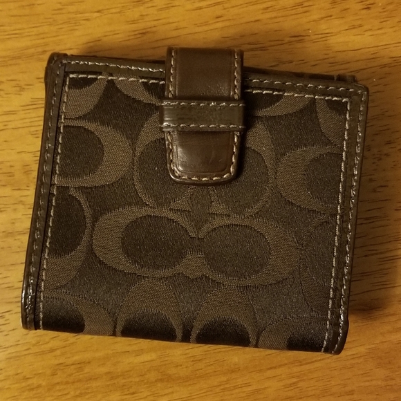 COACH Signature Wallet Brown - Picture 4 of 4